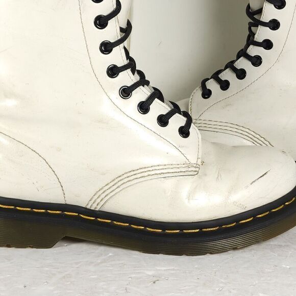 Dr. Martens Women's Pascal US7 White Leather Lace Up Ankle Combat Boots - Picture 11 of 16